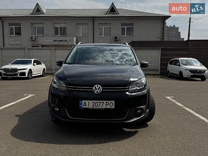 Volkswagen Touran