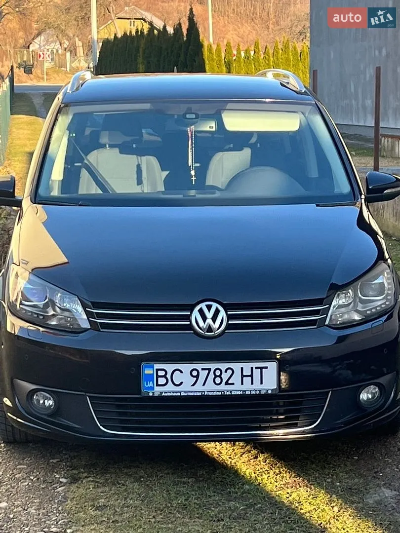 2011 Volkswagen Touran - фото 1
