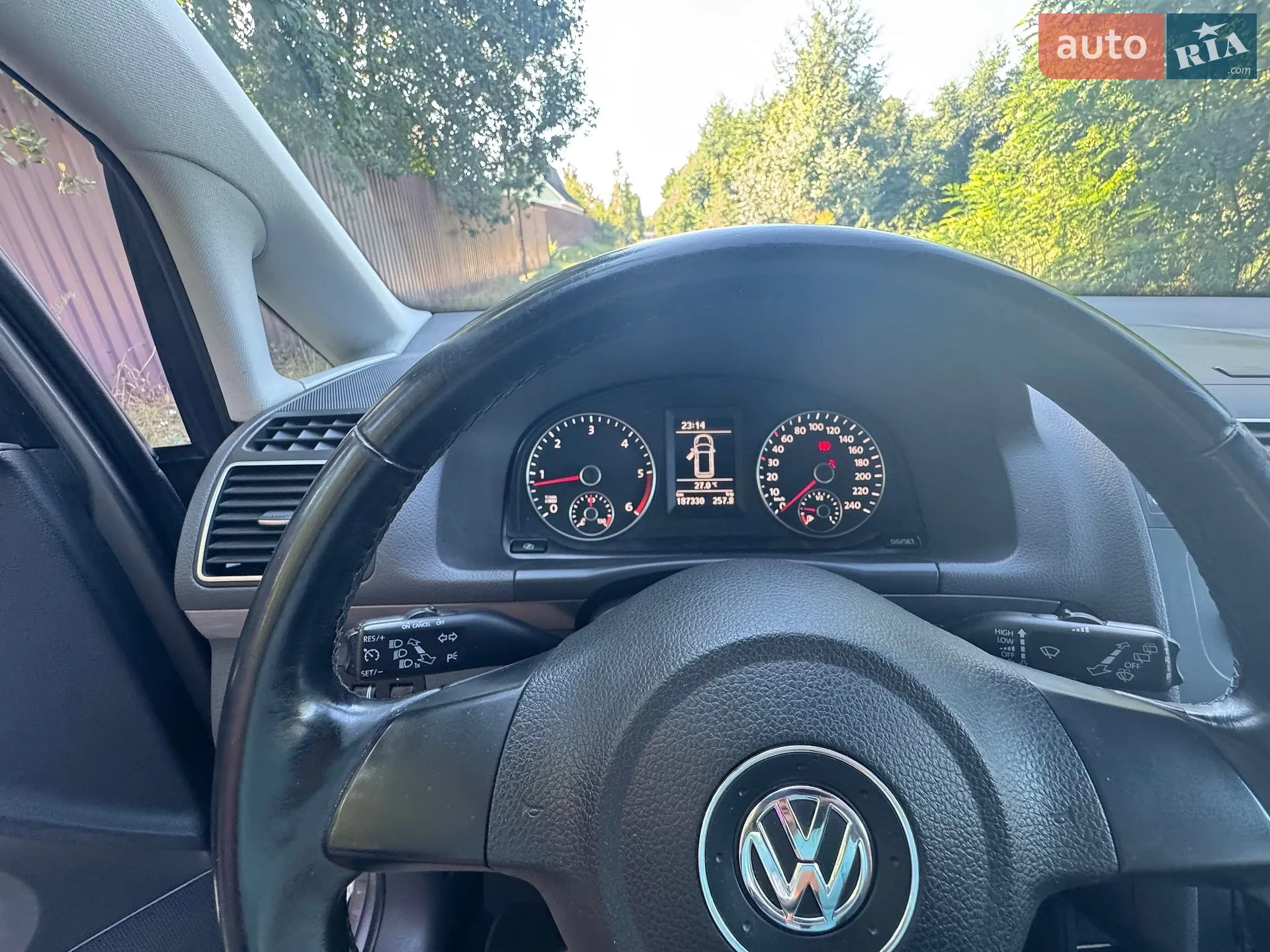 2010 Volkswagen Touran - мініатюра 12