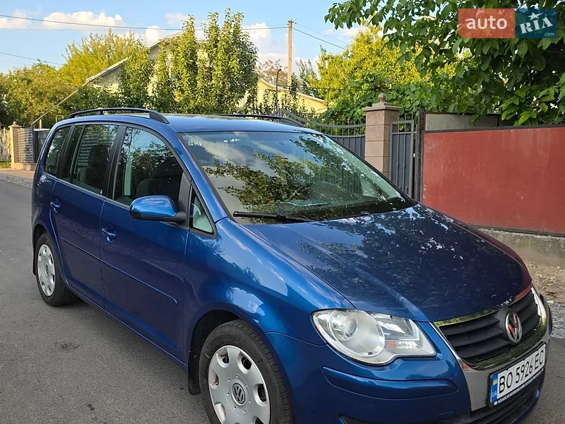 Volkswagen Touran