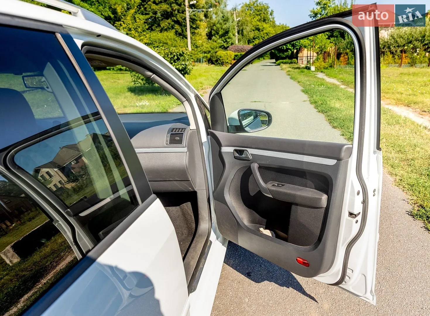 2015 Volkswagen Touran - мініатюра 9