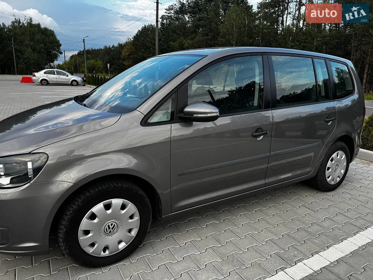 2011 Volkswagen Touran - мініатюра 4
