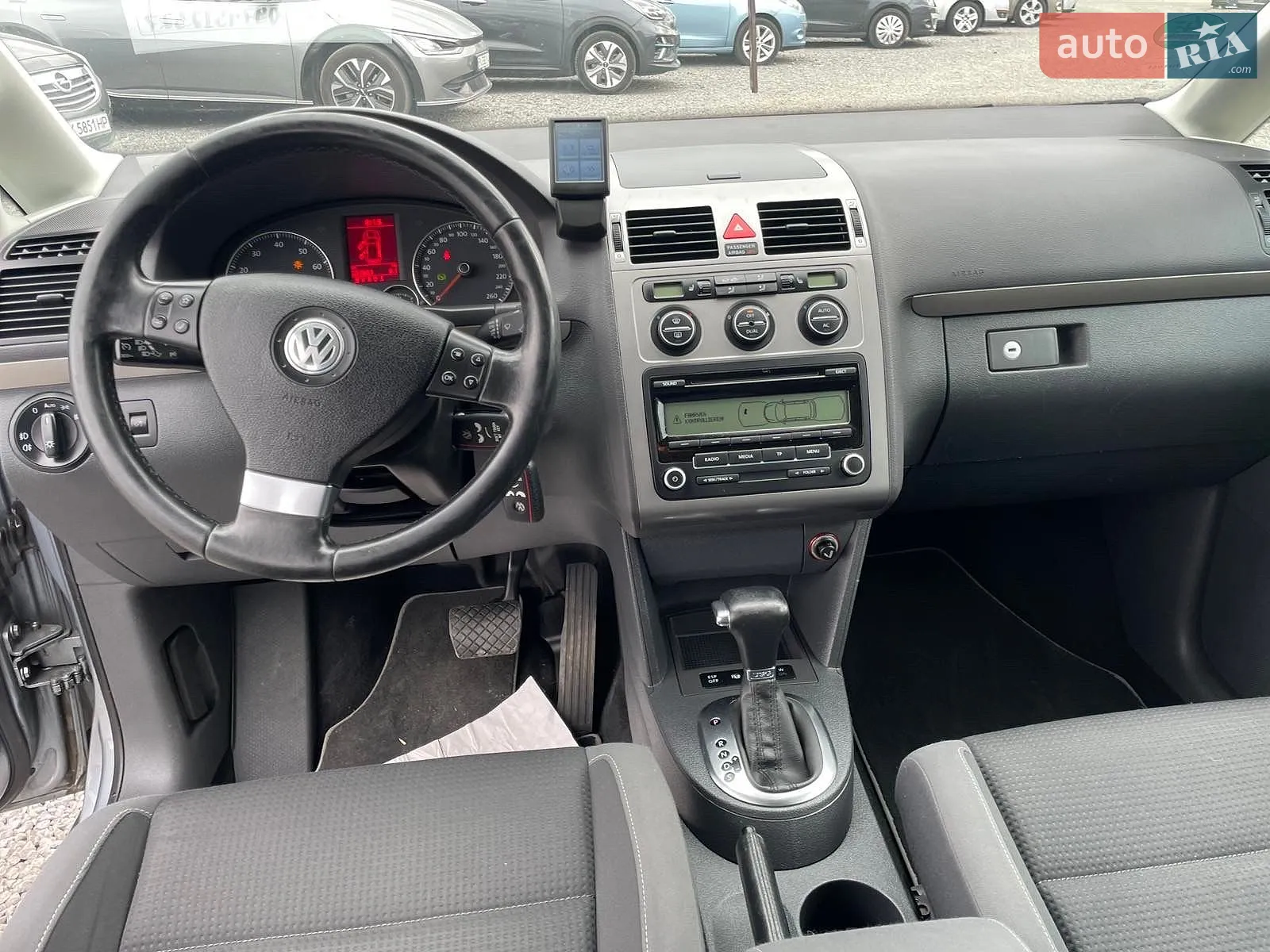 2010 Volkswagen Touran - мініатюра 11