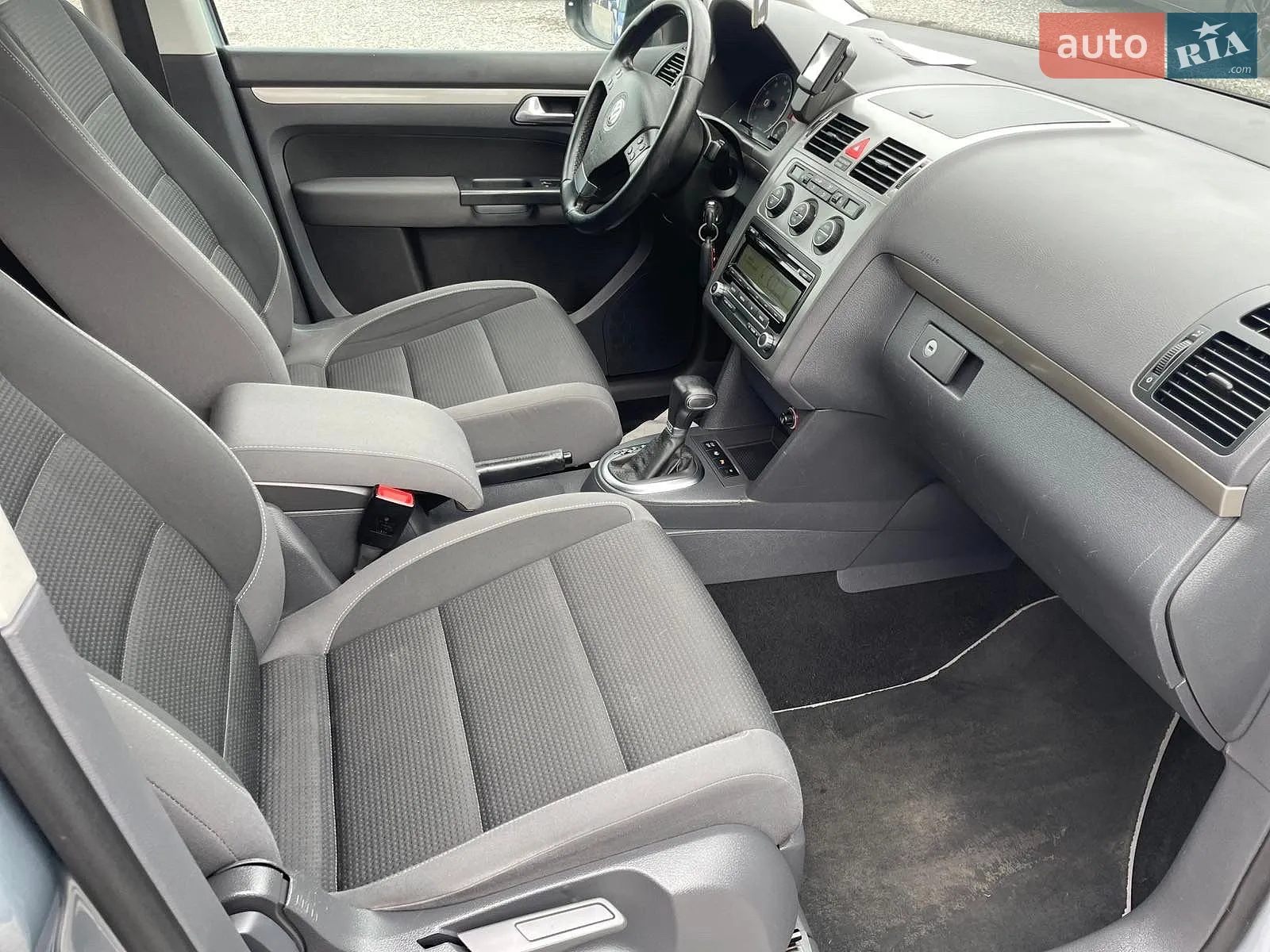 2010 Volkswagen Touran - мініатюра 12