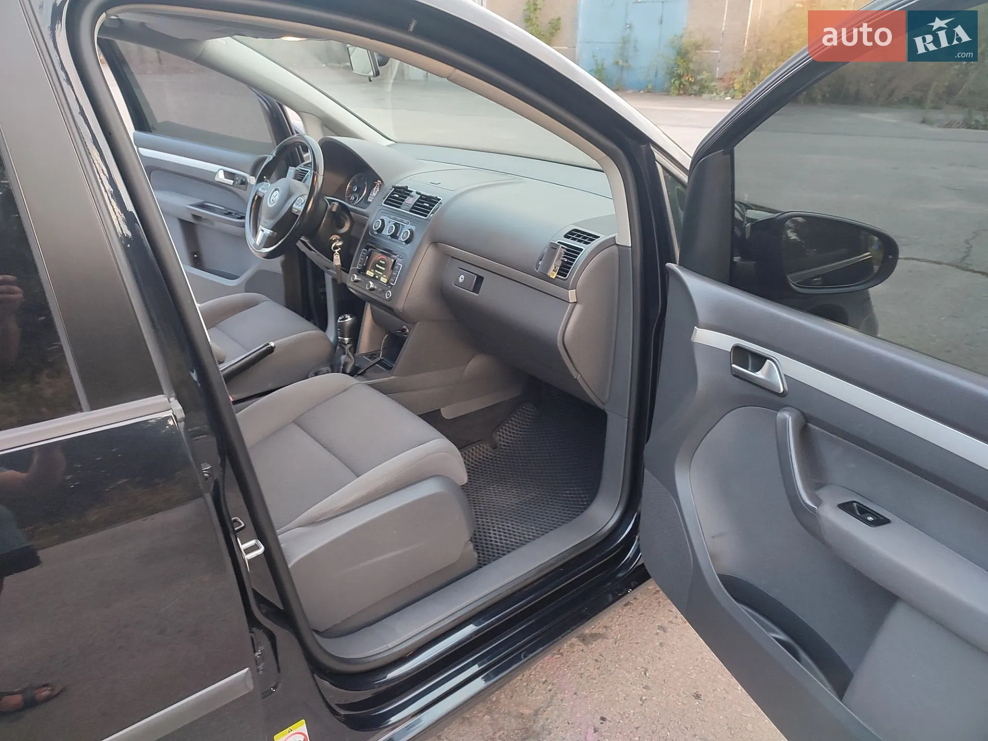 2013 Volkswagen Touran - мініатюра 17