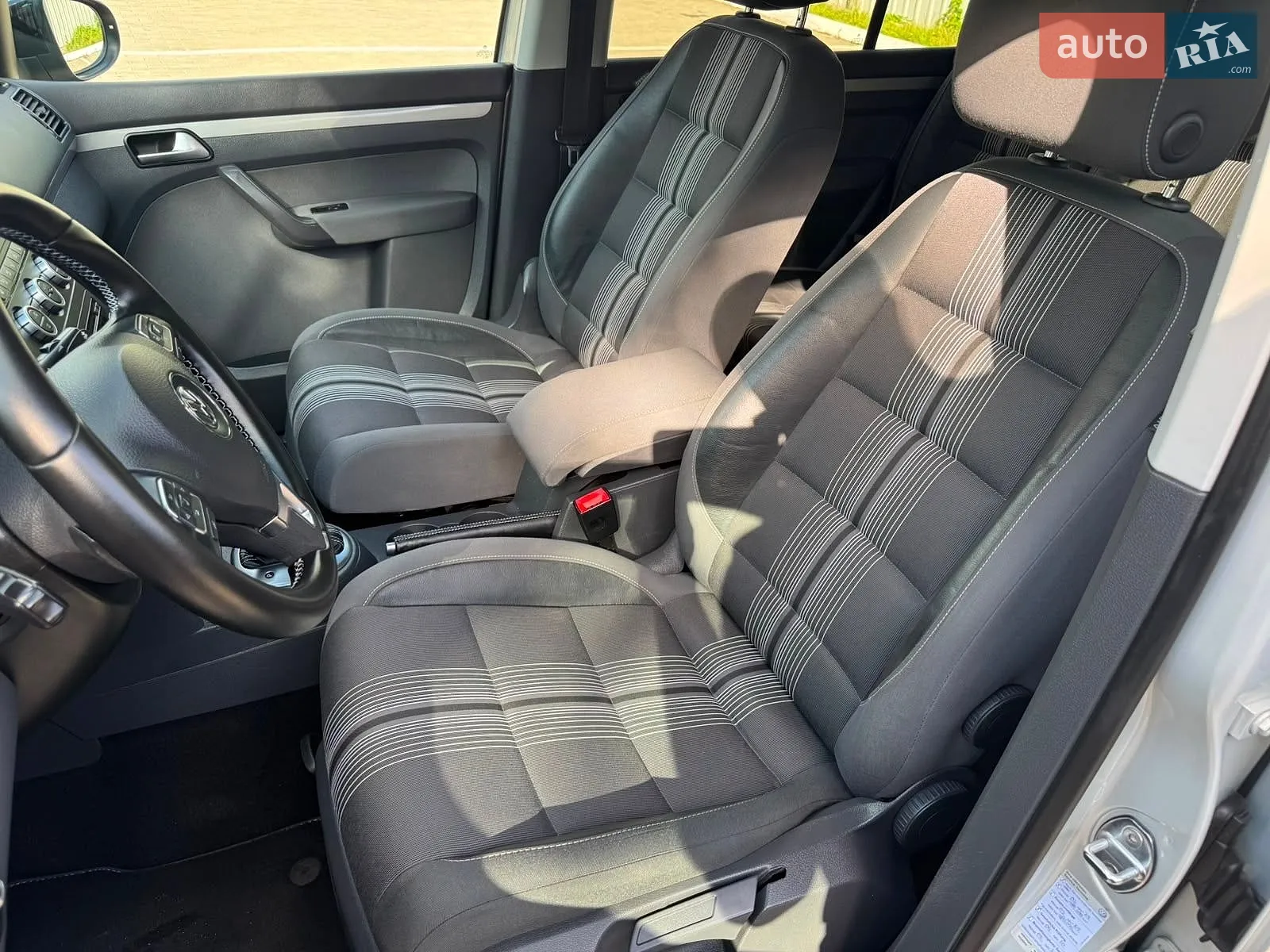 2013 Volkswagen Touran - мініатюра 25