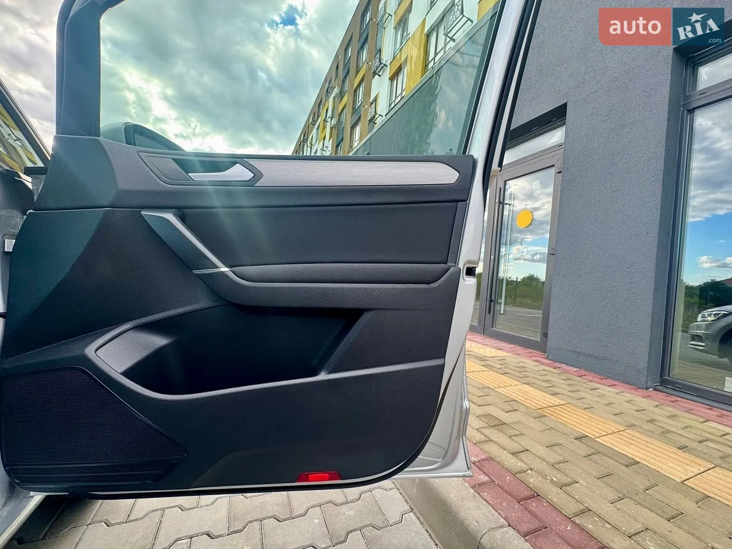 2022 Volkswagen Touran - мініатюра 22