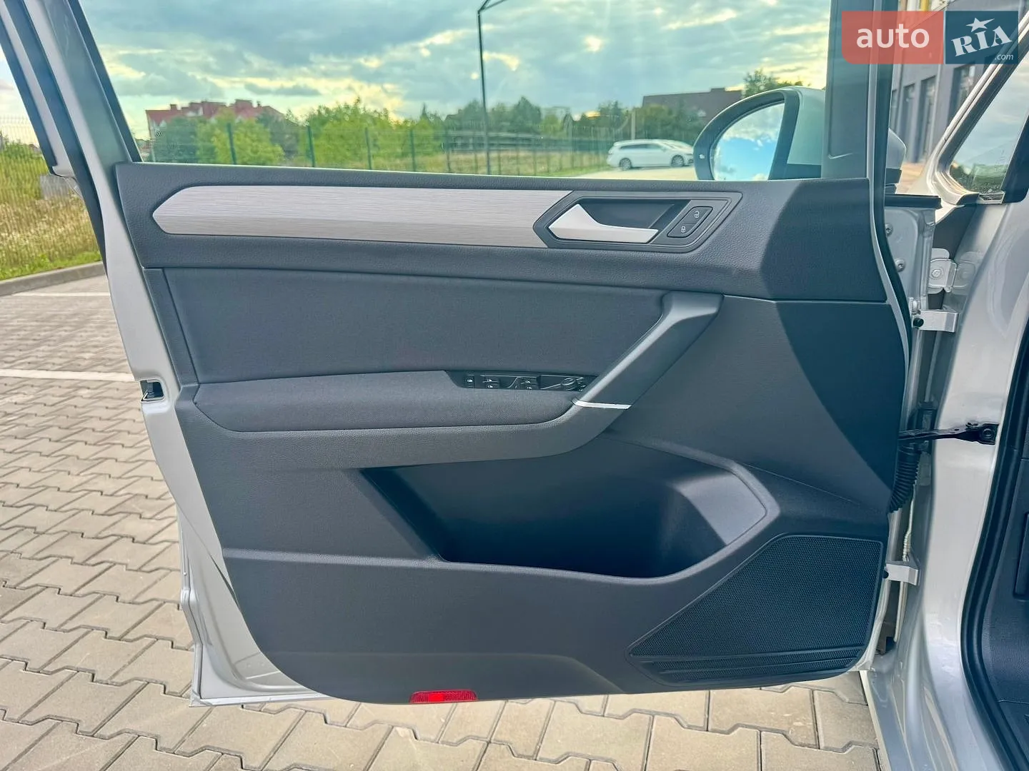 2022 Volkswagen Touran - мініатюра 37