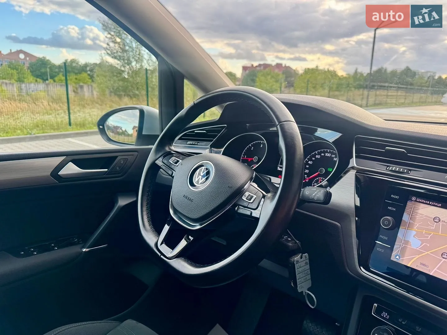 2022 Volkswagen Touran - мініатюра 41