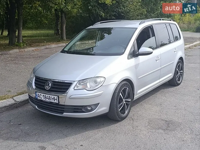 Volkswagen Touran