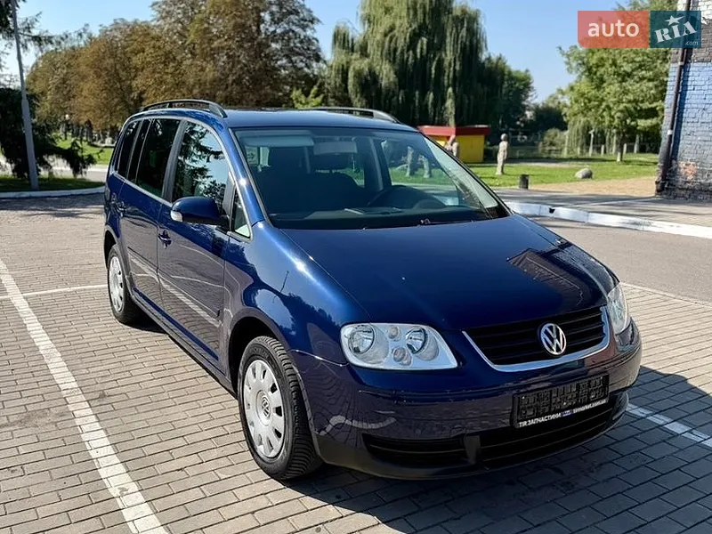 Volkswagen Touran