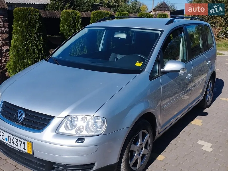 Volkswagen Touran