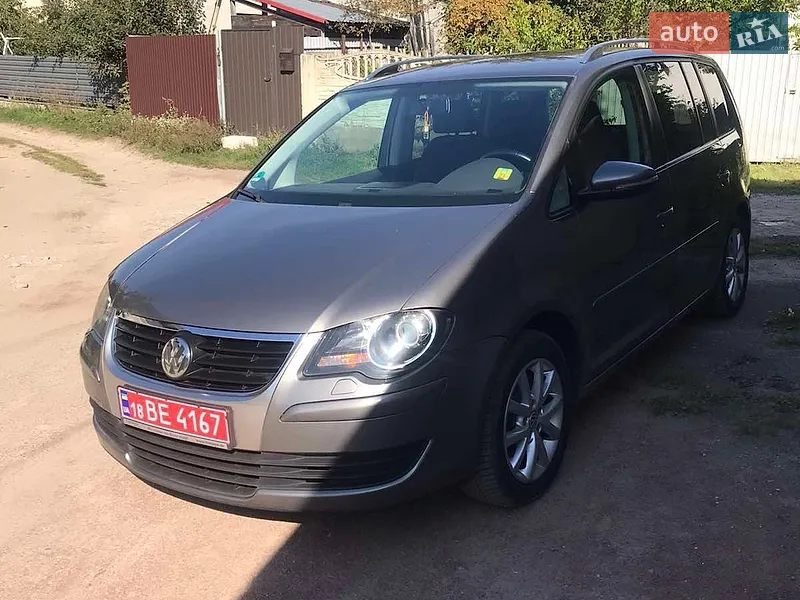 Volkswagen Touran