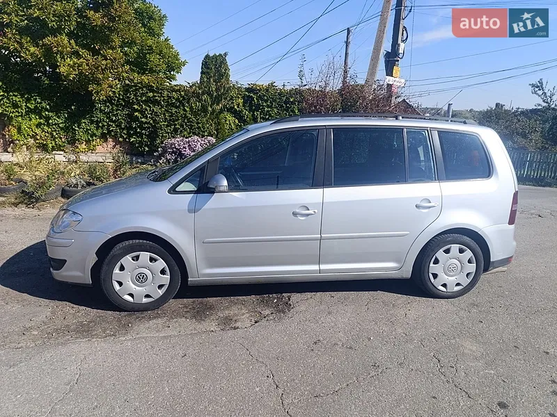 Volkswagen Touran