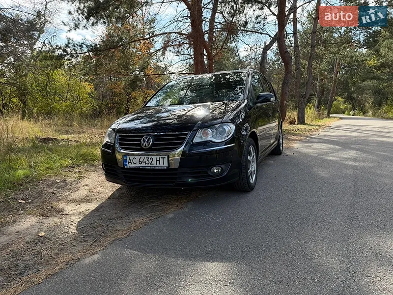 Volkswagen Touran