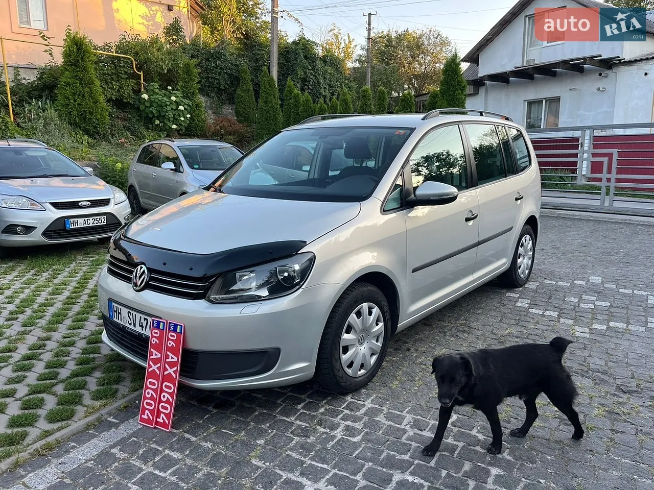 Volkswagen Touran 2011