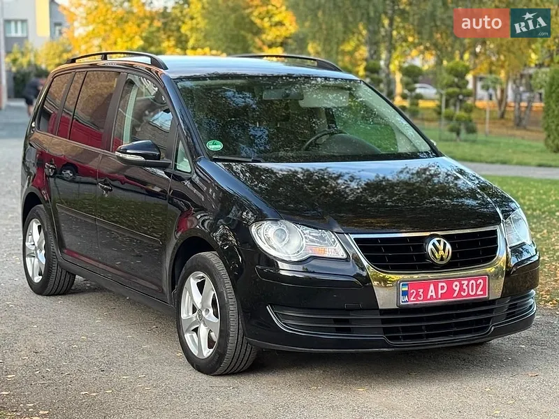 Volkswagen Touran
