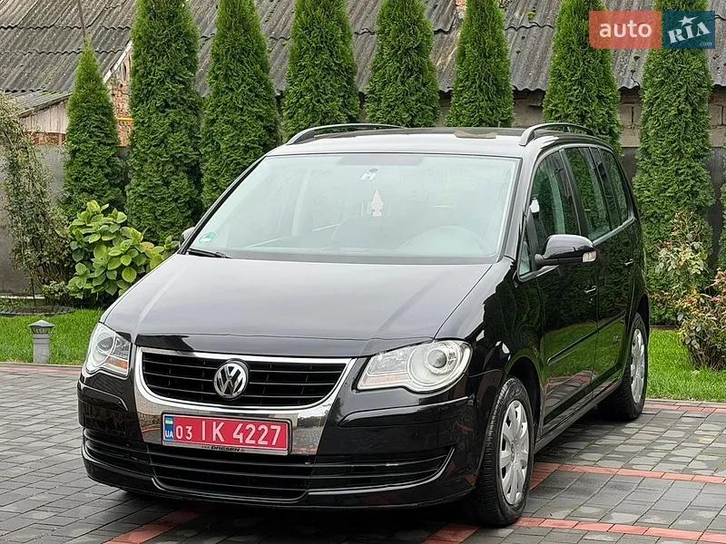 Volkswagen Touran