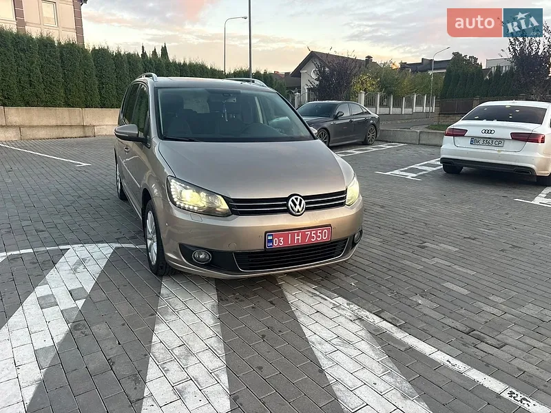 Volkswagen Touran