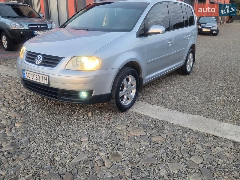 Volkswagen Touran