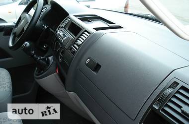 Минивэн Volkswagen Transporter 2008 в 