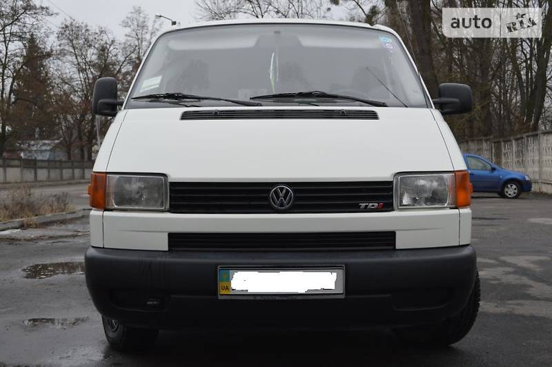  Volkswagen Transporter 2001 в Хмельнике