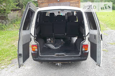 Минивэн Volkswagen Transporter 2000 в Сколе
