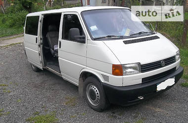 Минивэн Volkswagen Transporter 2000 в Сколе