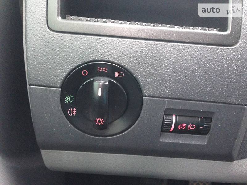 Минивэн Volkswagen Transporter 2009 в Днепре