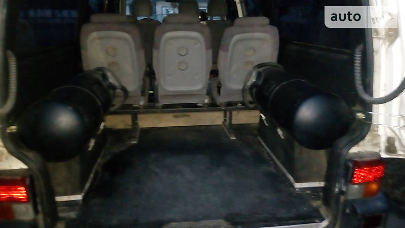 Мінівен Volkswagen Transporter 1999 в Бершаді