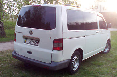 Минивэн Volkswagen Transporter 2004 в Киеве