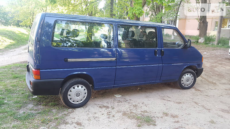 Минивэн Volkswagen Transporter 2000 в Чернигове