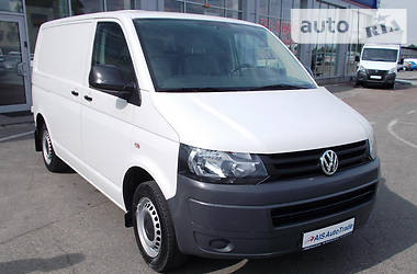 Грузопассажирский фургон Volkswagen Transporter 2013 в Киеве