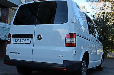 Минивэн Volkswagen Transporter 2014 в Днепре