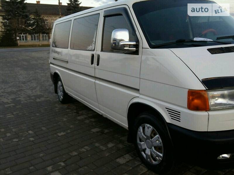 Минивэн Volkswagen Transporter 2000 в Коломые