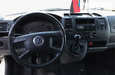 Грузопассажирский фургон Volkswagen Transporter 2006 в Житомире