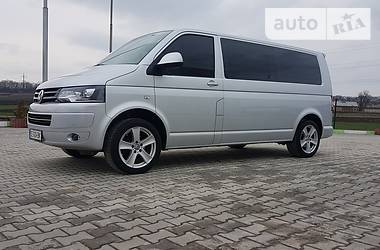 Мінівен Volkswagen Transporter 2013 в Чернівцях