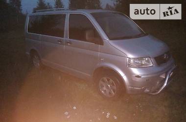 Грузопассажирский фургон Volkswagen Transporter 2005 в Житомире