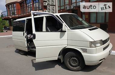 Вантажопасажирський фургон Volkswagen Transporter 2001 в 