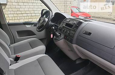 Мінівен Volkswagen Transporter 2015 в 