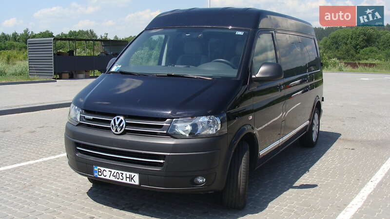 Минивэн Volkswagen Transporter 2015 в Николаеве