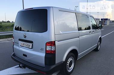 Вантажопасажирський фургон Volkswagen Transporter 2014 в Києві