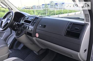 Вантажопасажирський фургон Volkswagen Transporter 2014 в Києві