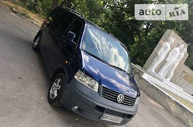 Грузопассажирский фургон Volkswagen Transporter 2006 в Никополе