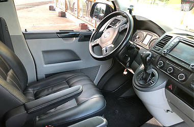  Volkswagen Transporter 2011 в 