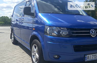 Грузопассажирский фургон Volkswagen Transporter 2007 в Вышгороде