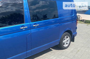 Грузопассажирский фургон Volkswagen Transporter 2007 в Вышгороде