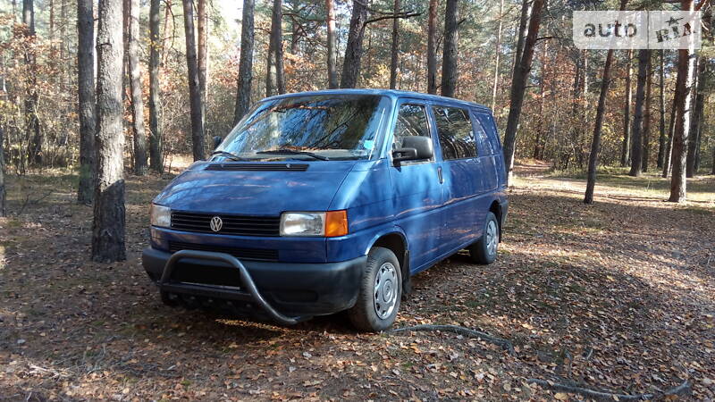 Вантажопасажирський фургон Volkswagen Transporter 1999 в Камені-Каширському