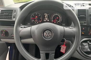 Минивэн Volkswagen Transporter 2015 в Виннице