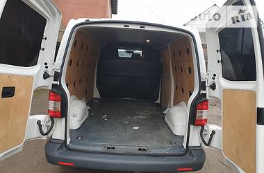 Вантажопасажирський фургон Volkswagen Transporter 2011 в 